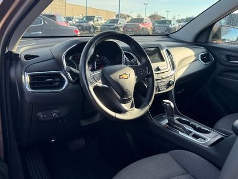 Used 2019 Chevrolet Equinox LT image 19