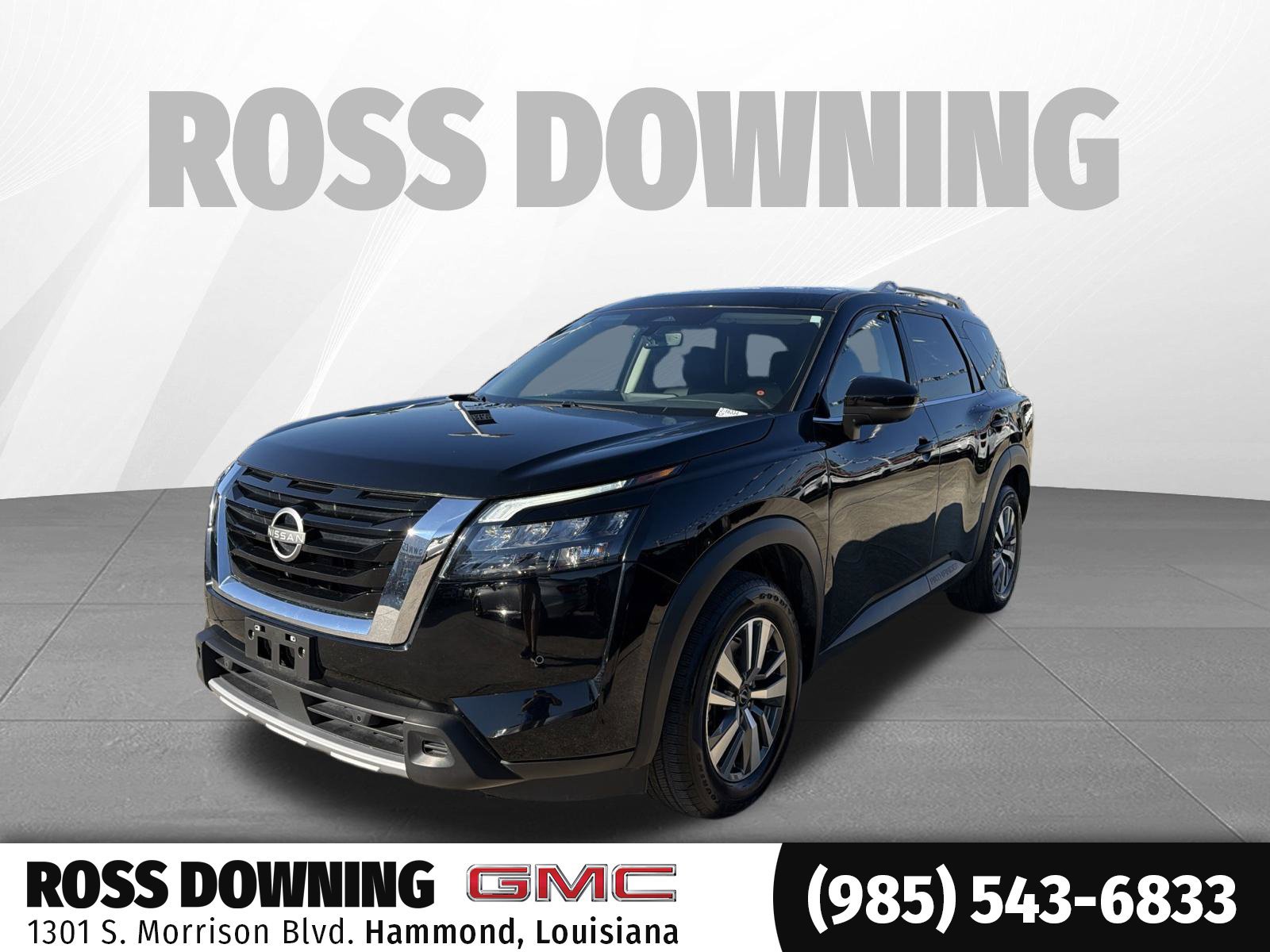 Used 2025 Nissan Pathfinder SL FWD image 1