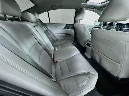 Used 2015 Honda Accord EX-L image 35