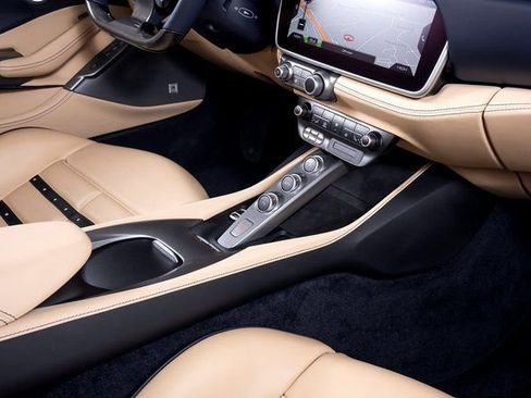 Certified 2019 Ferrari Portofino image 54