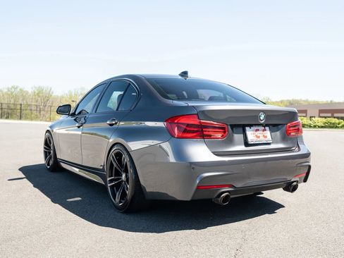 Used 2018 BMW 340i xDrive Sedan w/ Premium Package AWD/4WD image 4