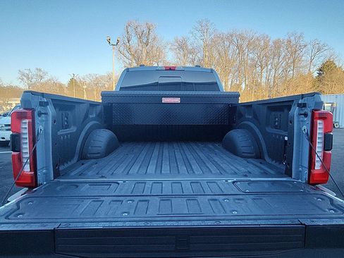 Used 2025 Ford F250 Lariat w/ Lariat Ultimate Package image 26