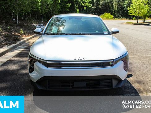 Used 2025 Kia K4 FWD image 10