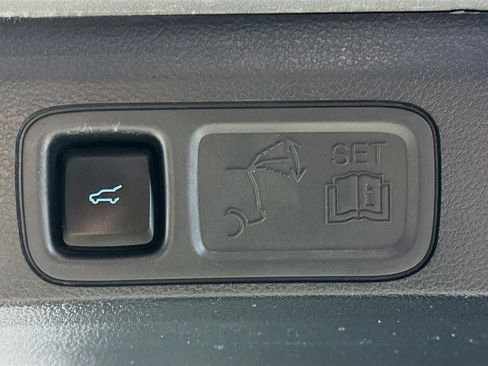 Used 2024 Ford Expedition Max Limited image 32