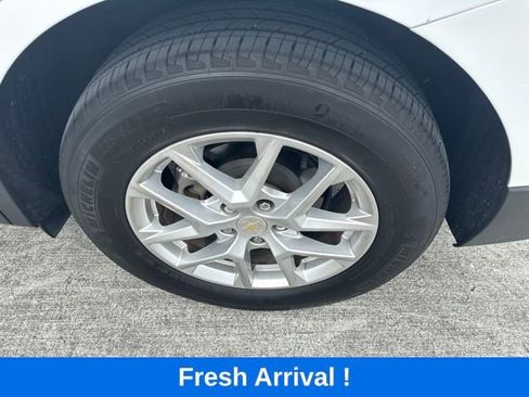Used 2023 Chevrolet Equinox LT FWD image 17
