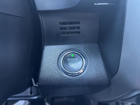 Used 2019 Ford F150 Lariat w/ Equipment Group 502A Luxury image 37