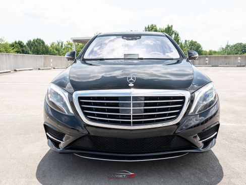 Used 2016 Mercedes-Benz S 550 4MATIC Sedan image 2