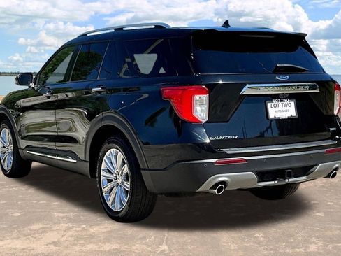 Used 2020 Ford Explorer Limited w/ Class III Trailer Tow Package image 5