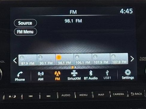 Used 2024 Nissan Pathfinder SL w/ SL Premium Package AWD/4WD image 27