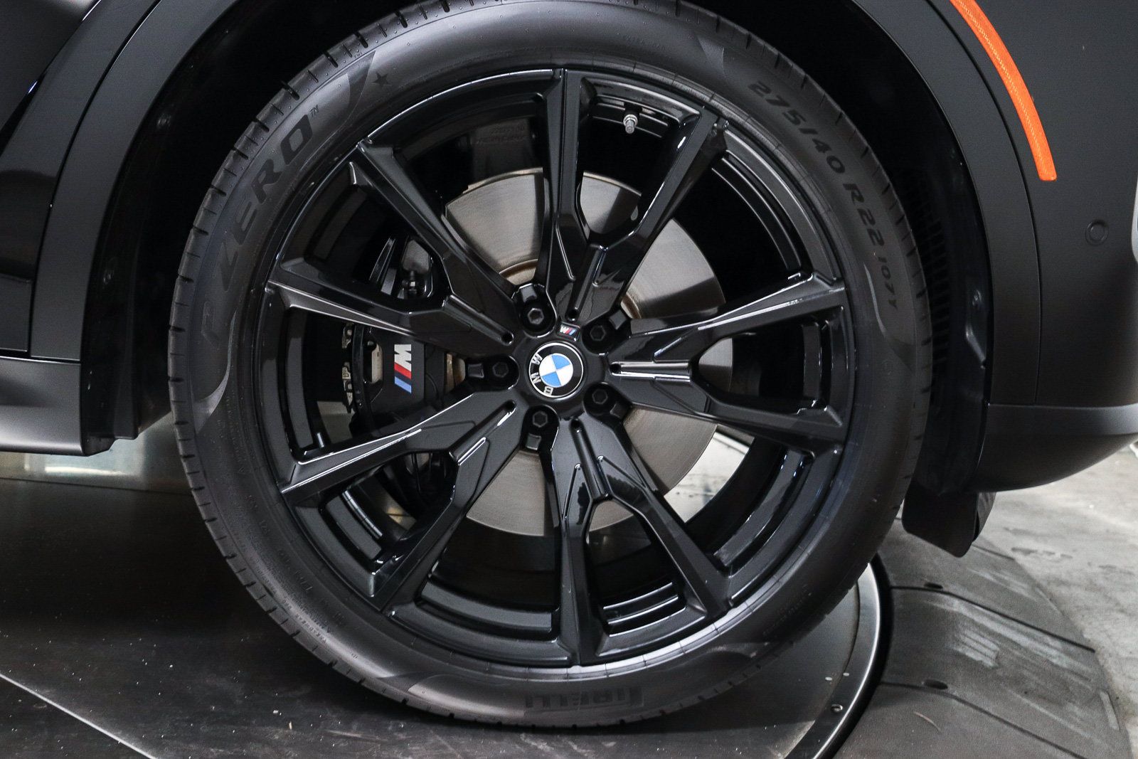 Certified 2024 BMW X7 M60i w/ Executive Package AWD/4WD image 12