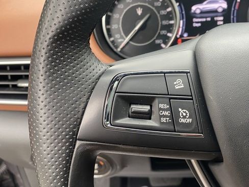 Used 2022 Maserati Levante GT image 23