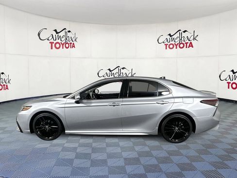 Used 2023 Toyota Camry XSE image 5