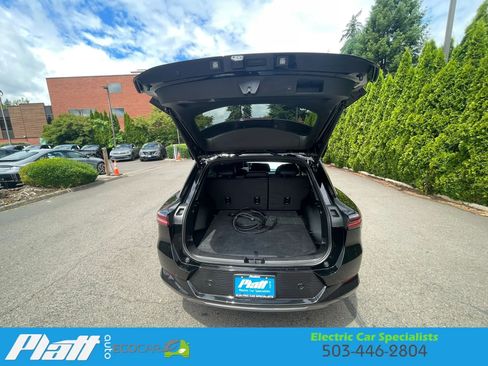 Used 2024 Chevrolet Equinox EV LT FWD image 50