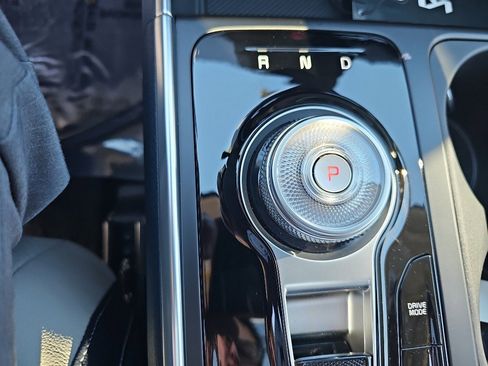 New 2026 Kia Carnival SX Prestige image 18