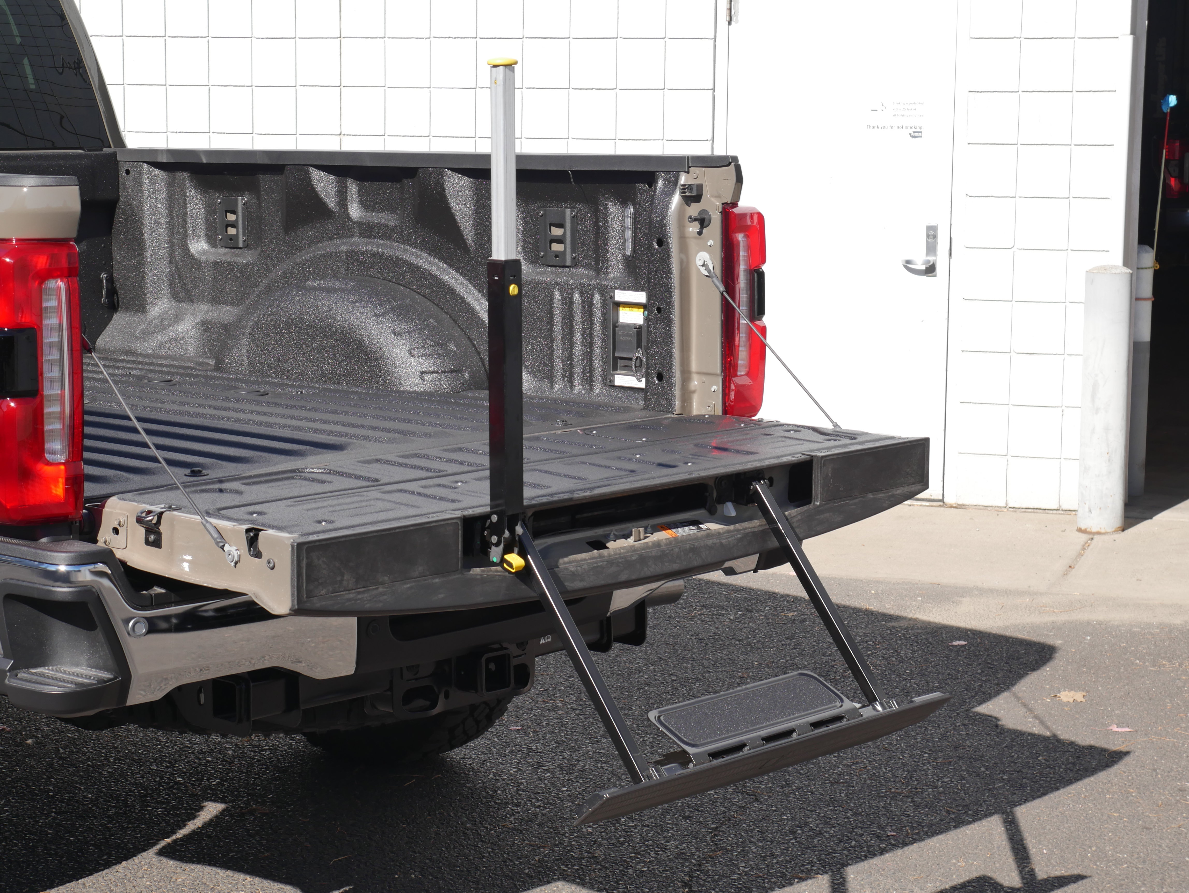 New 2027 Ford F350 Lariat w/ Tremor Off-Road Package AWD/4WD image 26