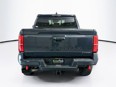 Used 2026 Toyota Tacoma TRD Off-Road w/ TRD Off Road Premium Package AWD/4WD image 7