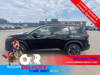 Used 2025 Nissan Rogue SV FWD video 2