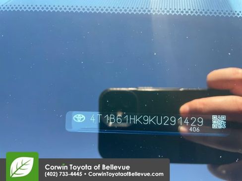 Used 2019 Toyota Camry XSE FWD image 42
