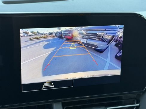 New 2026 Chevrolet Trax RS w/ Driver Confidence Package image 16