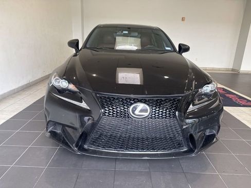 Used 2016 Lexus IS 200t RWD image 4