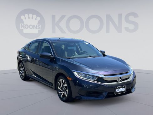 Used 2018 Honda Civic EX image 18