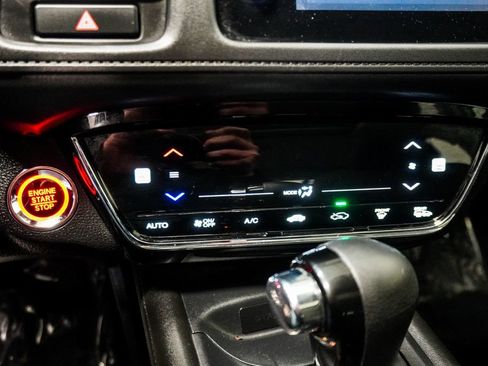 Used 2022 Honda HR-V EX image 27