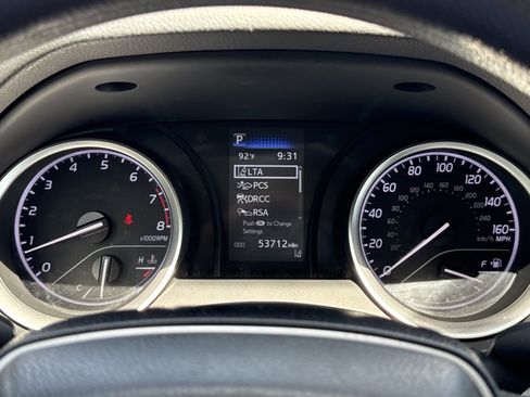 Used 2024 Toyota Camry LE FWD image 17