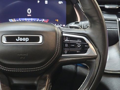 Used 2023 Jeep Grand Cherokee Overland w/ Adv Protech Group III image 23