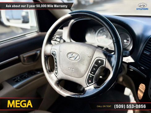 Used 2011 Hyundai Santa Fe Limited FWD image 22