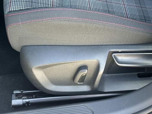 Used 2024 Volkswagen GTI SE FWD image 19