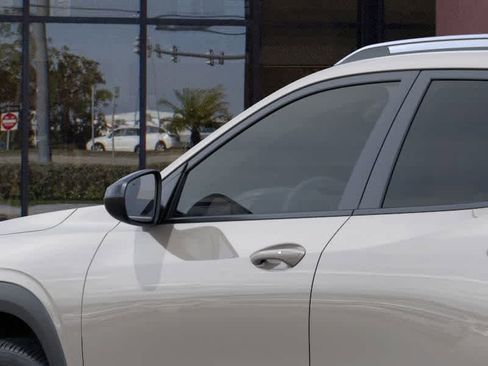 New 2026 Chevrolet Trax ACTIV w/ Sunroof Package image 12