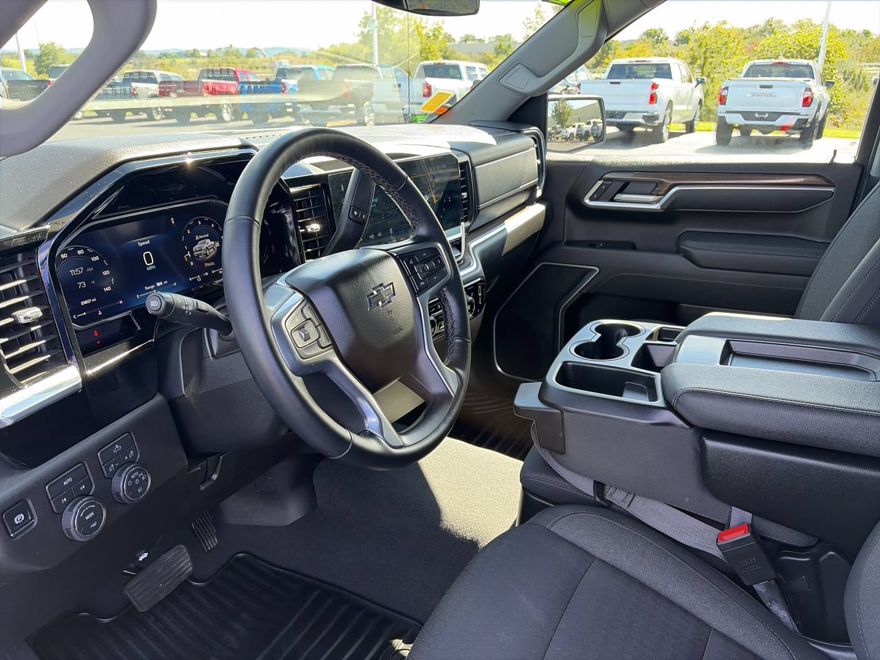 Used 2026 Chevrolet Silverado 1500 RST AWD/4WD image 25