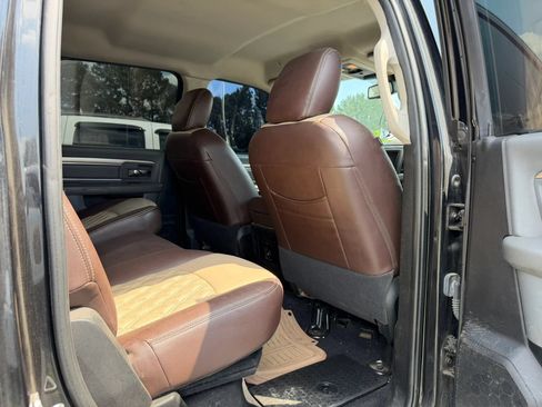 Used 2018 RAM 3500 SLT w/ Protection Group AWD/4WD image 14
