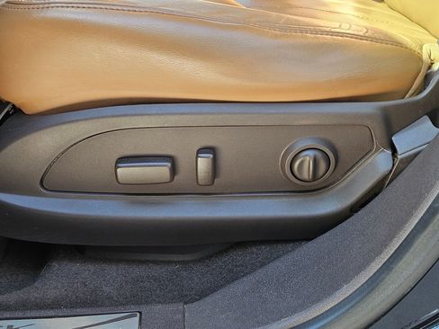 Used 2014 Buick Enclave Leather w/ Trailering Provision Package image 19