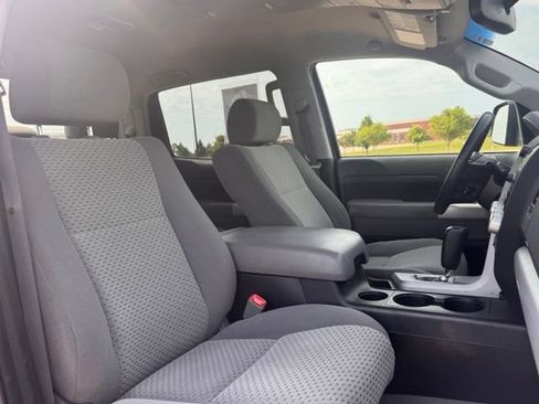 Used 2008 Toyota Tundra 4x4 CrewMax image 22