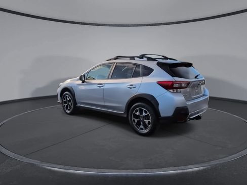 Used 2020 Subaru Crosstrek 2.0i image 6