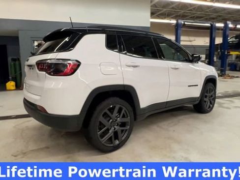 New 2026 Jeep Compass Limited image 8