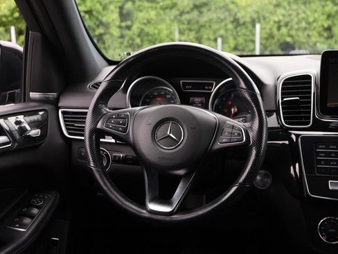Used 2017 Mercedes-Benz GLE 350 w/ Premium 1 Package image 26