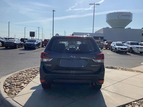 Used 2020 Subaru Forester w/ Alloy Wheel Package AWD/4WD image 7