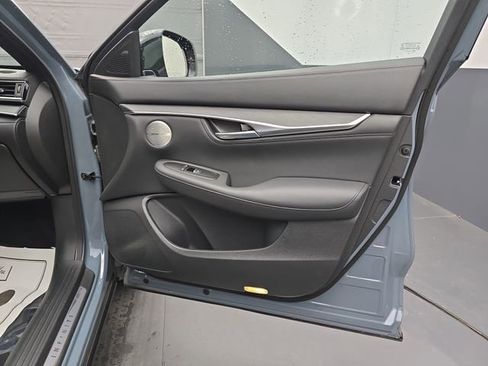 Used 2025 INFINITI QX55 Sensory image 48