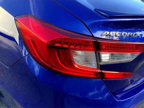 Used 2018 Honda Accord Sport image 25