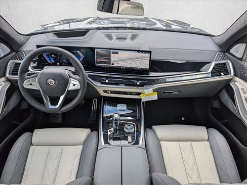 New 2026 BMW ALPINA XB7 image 16