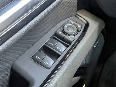 Used 2025 Chevrolet Silverado 1500 ZR2 w/ Technology Package AWD/4WD image 18
