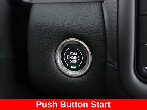 Used 2022 GMC Yukon XL Denali w/ Denali Ultimate Package AWD/4WD image 25