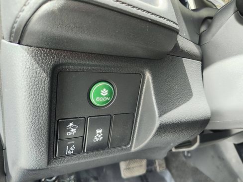 Used 2022 Honda HR-V EX image 34