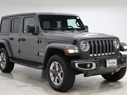 Used 2019 Jeep Wrangler Unlimited Sahara AWD/4WD image 1