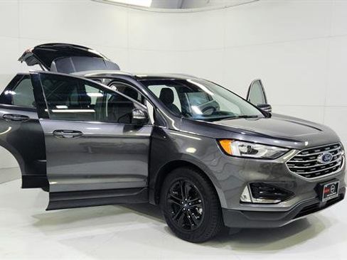 Used 2020 Ford Edge SEL w/ Convenience Package image 29