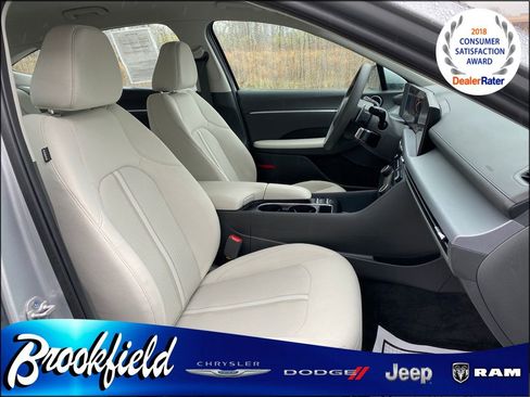 Used 2025 Hyundai Sonata SEL image 17