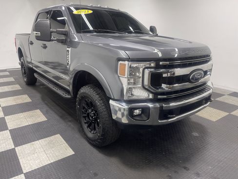Used 2021 Ford F250 XLT w/ Tremor Off-Road Package image 6