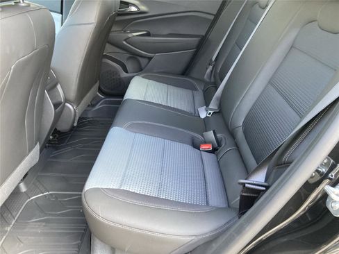 New 2026 Chevrolet Trax LT w/ Driver Confidence Package image 16